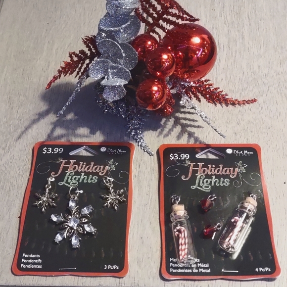 blue moon Jewelry - Holiday charms